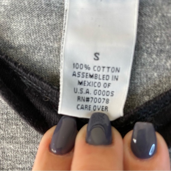 Red Hot Chili Peppers 2017 Tour Band Concert Rock Tee 3/4 Sleeve T Shirt SZ S - Picture 5 of 6